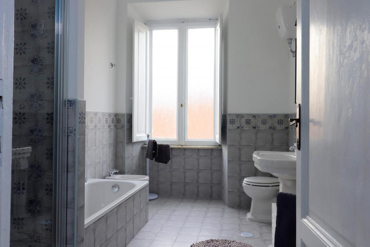 Trevi Grand Blu Suite B&B Rome Extérieur photo