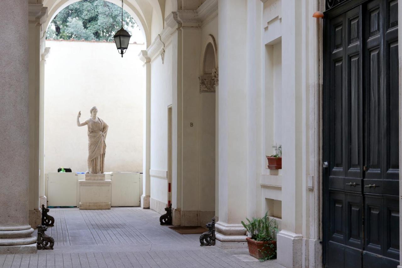 Trevi Grand Blu Suite B&B Rome Extérieur photo